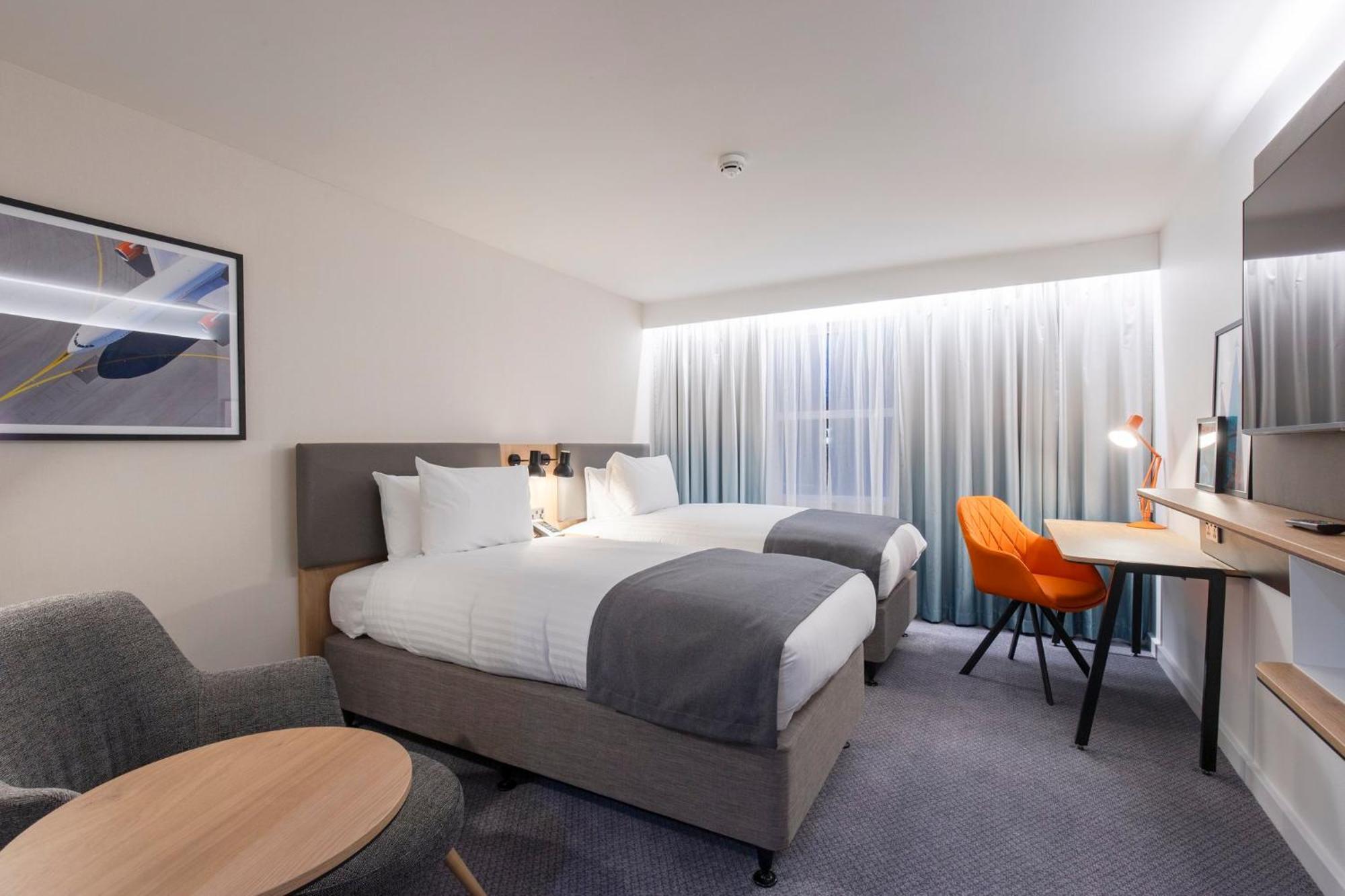 Hotel Bristol Airport By Ihg