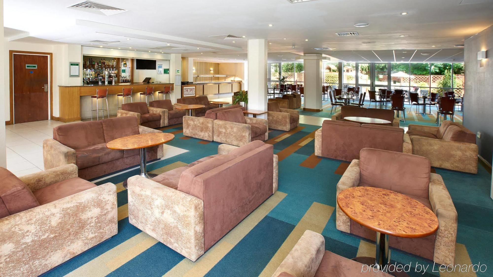 Hotel Bristol Airport By Ihg 4*