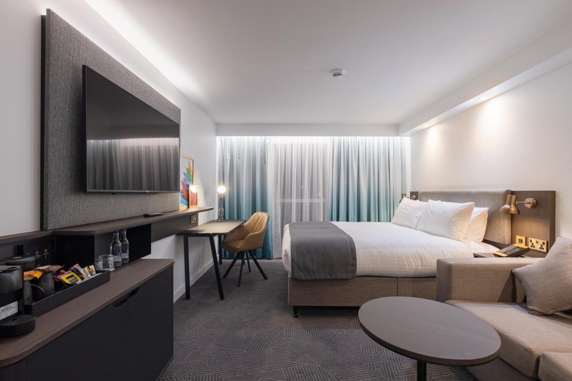 Hotel Bristol Airport By Ihg