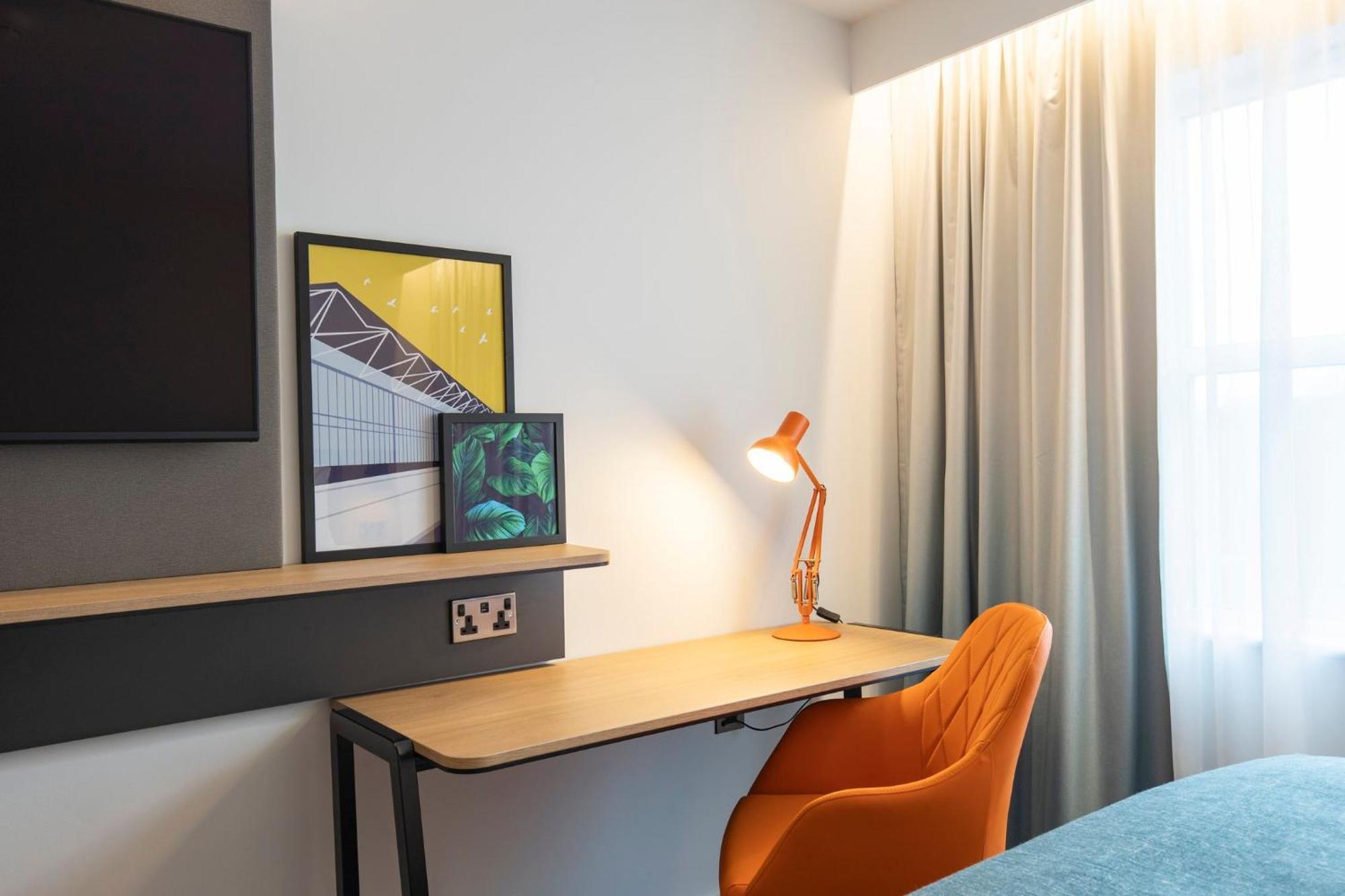 Bristol Airport By Ihg Hotel 4*