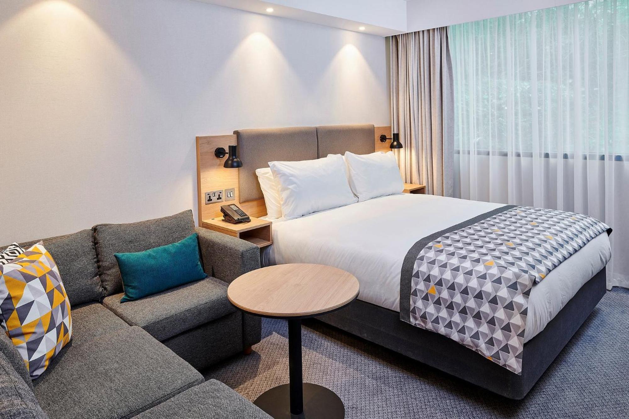Bristol Airport By Ihg Hotel